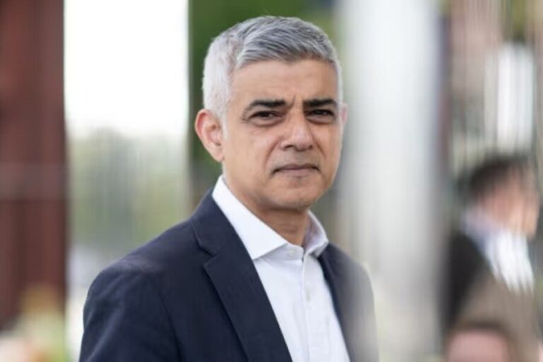 Sadiq Khan, Stephen Fry, and Emily Thornberry Receive Top Honors in New Year Recognition